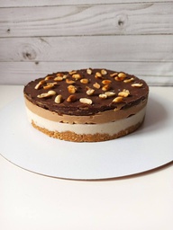 Торт Сникерс целый